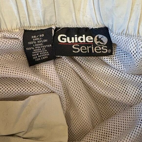 Men's Guide Series Pants Khaki Convertible Zip Off Cargo Hiking Size 44x30 - Picture 3 of 9